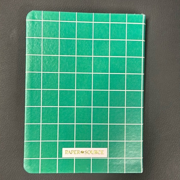 Brand new Paper Source 2024 Planner - Picture 2 of 8